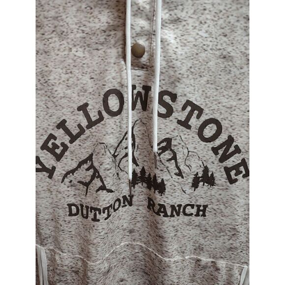 Yellowstone Dutton Ranch Women's Medium (M) Polyester Pullover 3 Button Hoodie - Picture 4 of 4